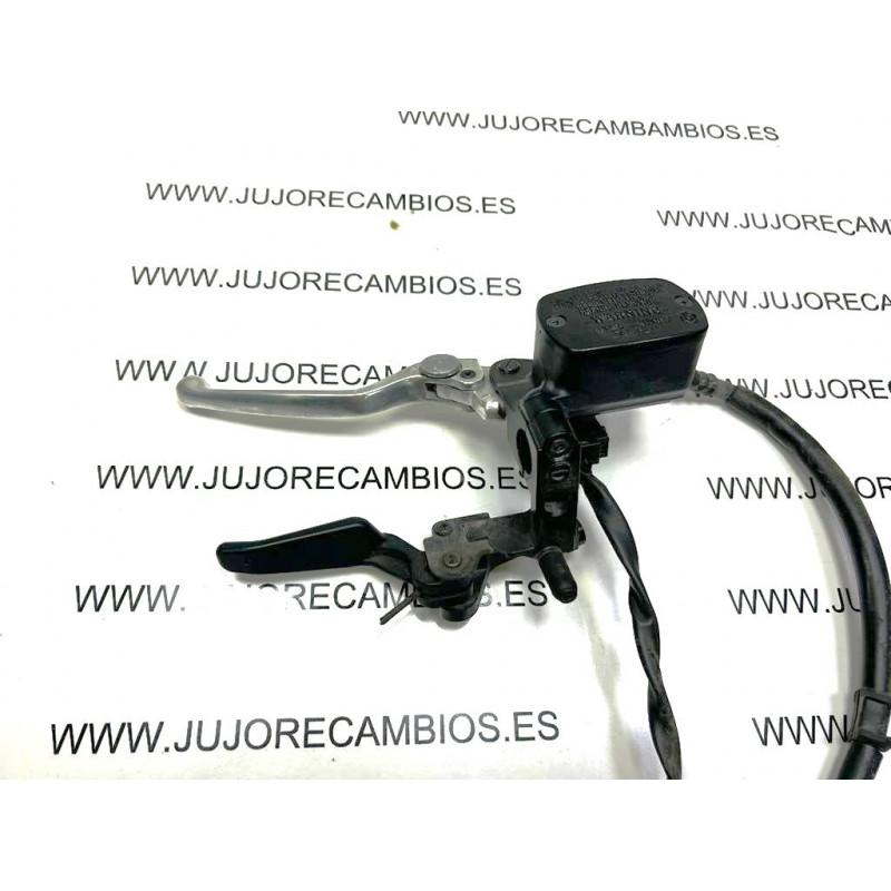 MANETA Y BOMBA FRENO IZQUIERDA YAMAHA T-MAX 560 (2020)