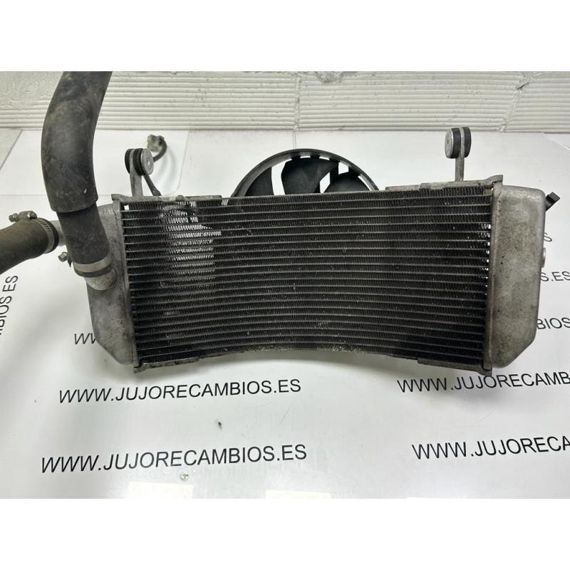 RADIADOR CON VENTILADOR YAMAHA T-MAX 560 (2020) RADIADOR CON VENTILADOR YAMAHA T-MAX 560 (2020)