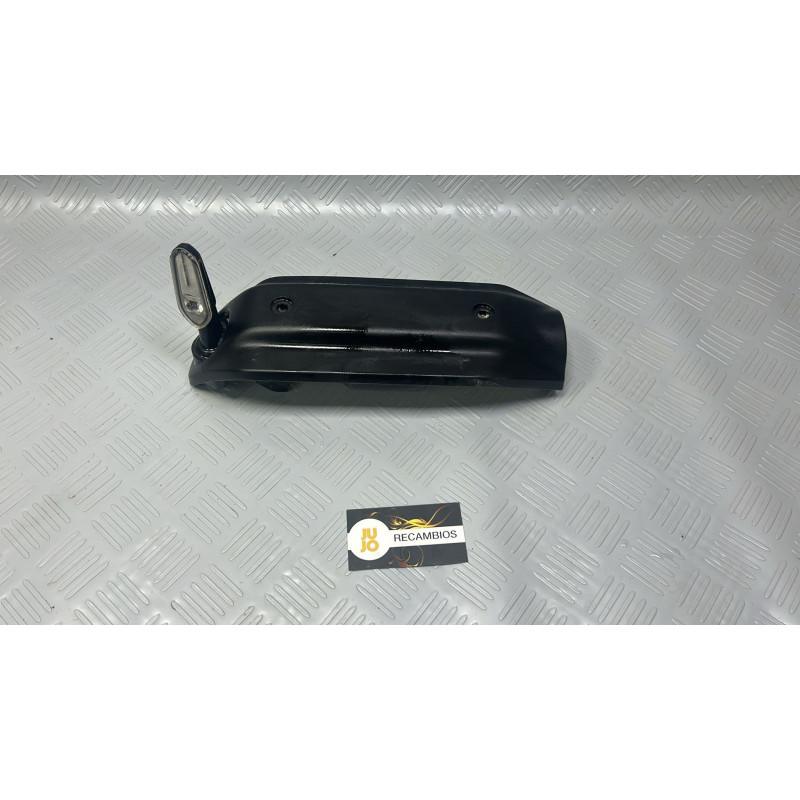 CARENADOINTERMITENTE YAMAHA XRS 900 (2024)