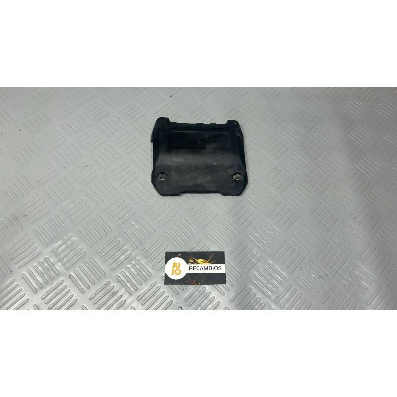 PLASTICO YAMAHA XRS 900 (2024)