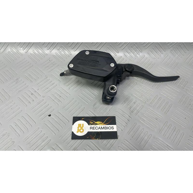 BOMBA DE FRENO BMW F900 R (2022)