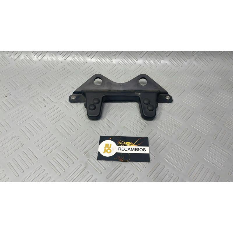 SOPORTE BMW F900 R (2022)