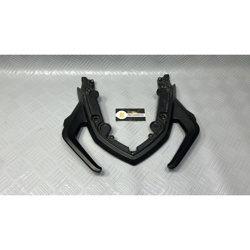 ASIDERO COLIN BMW F900 R (2022)