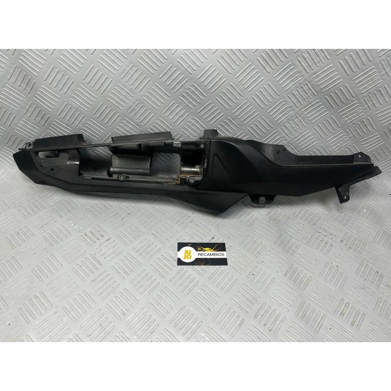 CARENADO (6) YAMAHA TRACER 9 GT 2021