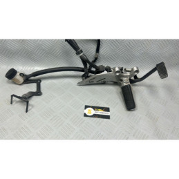 ESTRIBERA DELANTERA DERECHA YAMAHA TRACER 9 GT 2021