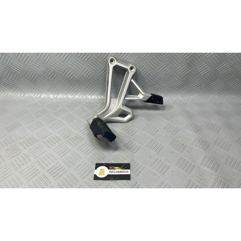 ESTRIBERA TRASERA BMW F 750 GS (2020)