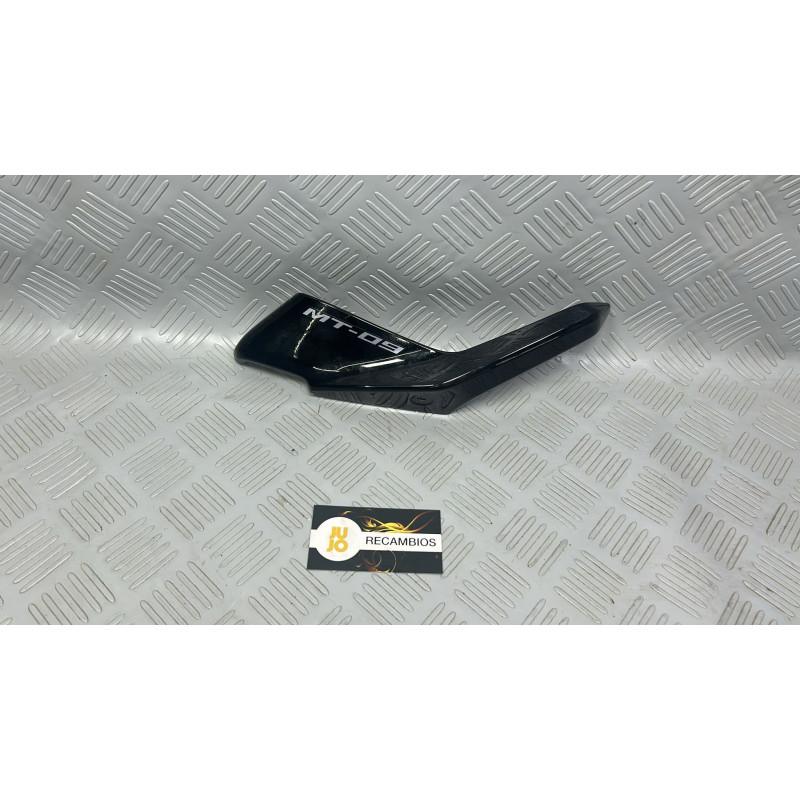 CARENADO YAMAHA MT-09 (2024-2025) CARENADO YAMAHA MT-09 (2024-2025)
