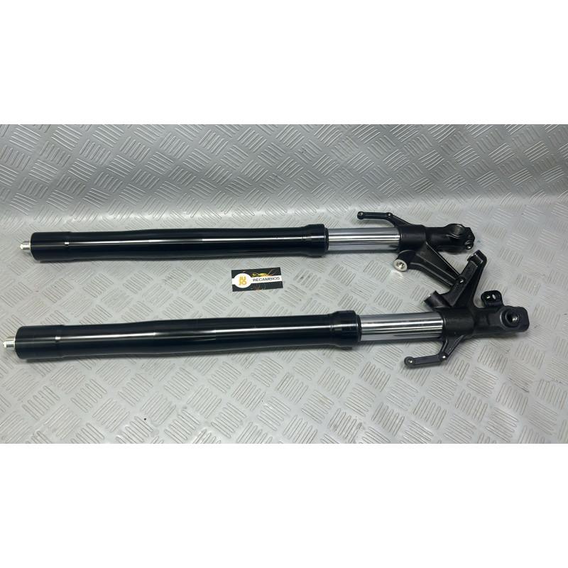 HORQUILLAS YAMAHA MT-09 (2024-2025) HORQUILLAS YAMAHA MT-09 (2024-2025)