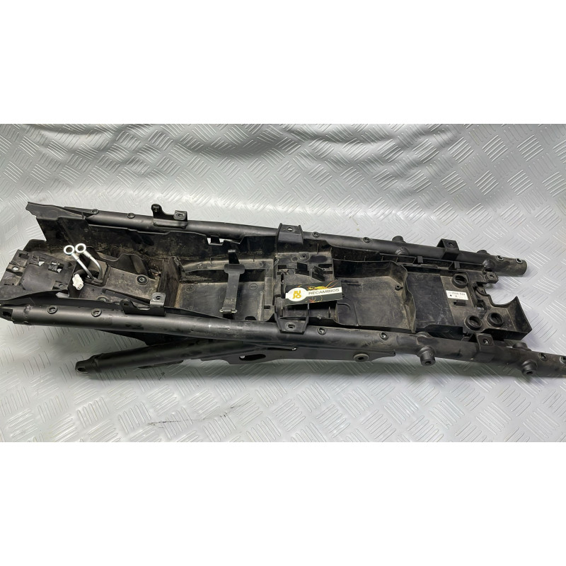 SUBCHASIS YAMAHA MT09 TRACER (2015)