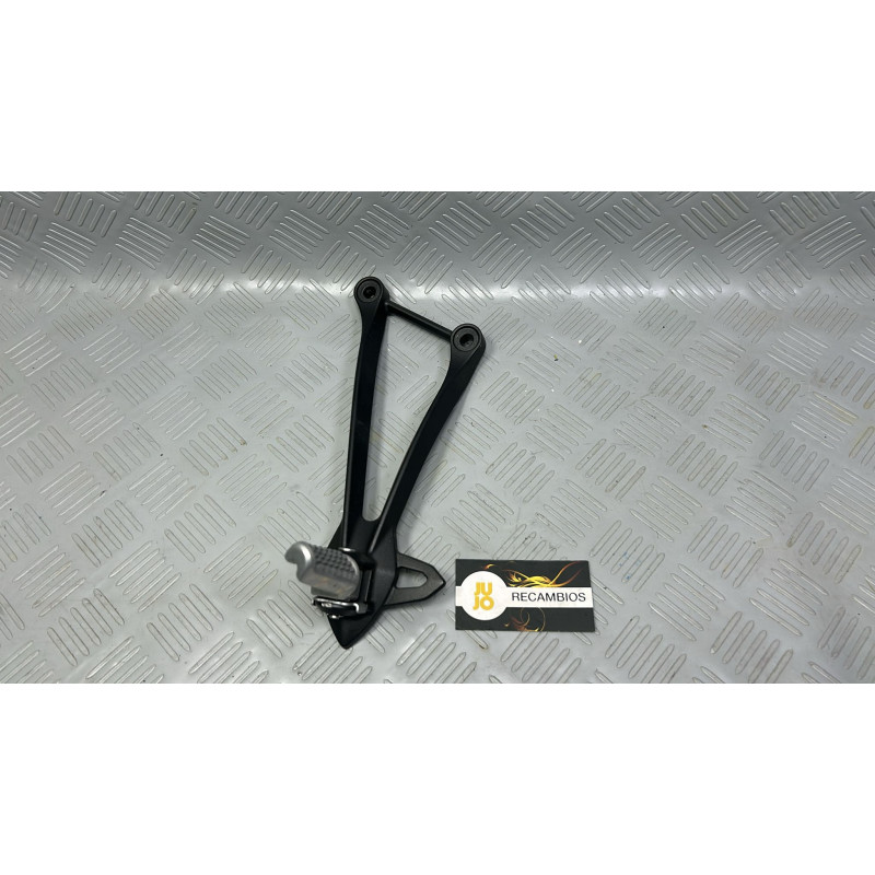 ESTRIBERA TRASERA IZQ KAWASAKI NINJA ZX-6 R (2024) NINJA ZX-6 R (2024)